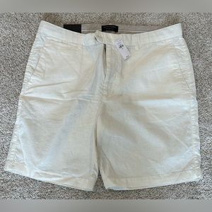 Men’s Banana Republic Linen-Blend Short (Size: 36)